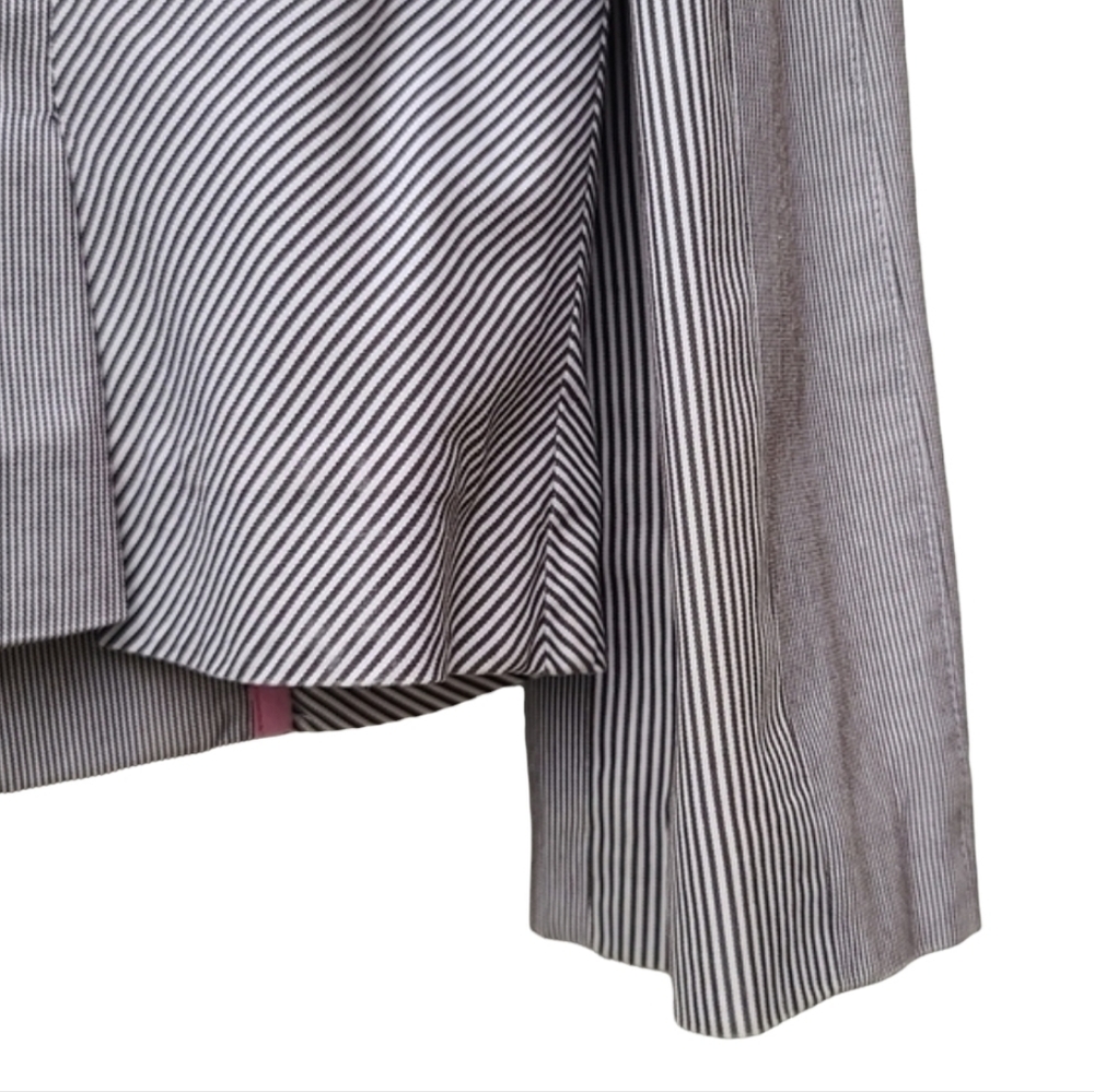 DIANE VON FURSTENBERG DVF Pinstriped Peplum Blazer 6 M Crop Jacket Seersucker - Picture 8 of 16
